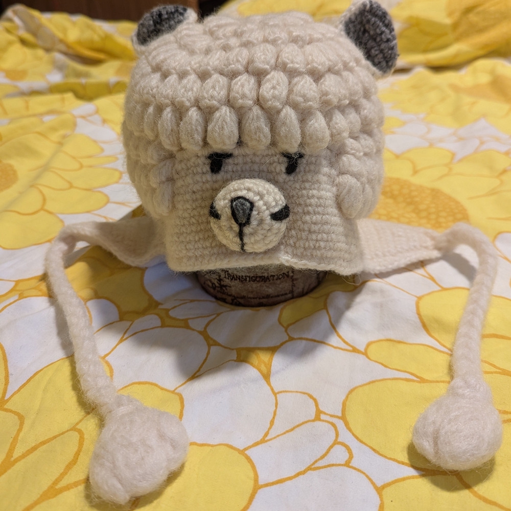 English Heritage Charming Kid's Bear Wool Knit Hat with Ear Flaps